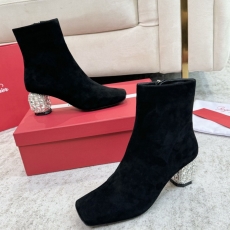 Roger Vivier Boots